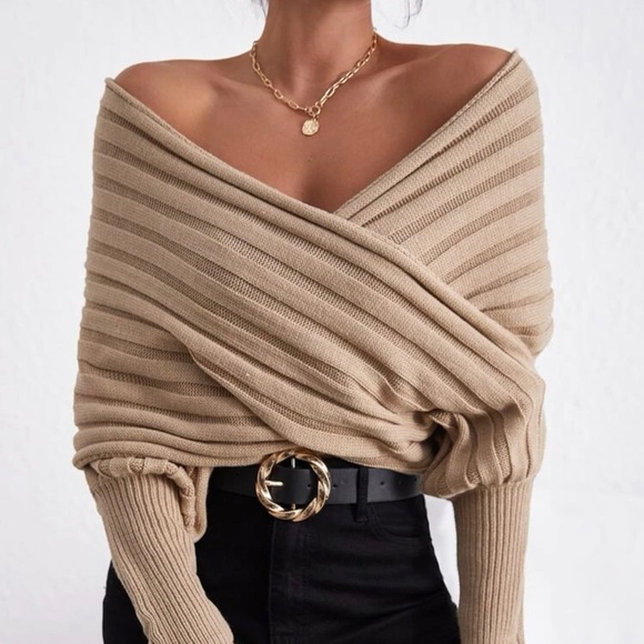 Brand new Wrap Knjt Cable Sweater - Picture 3 of 3